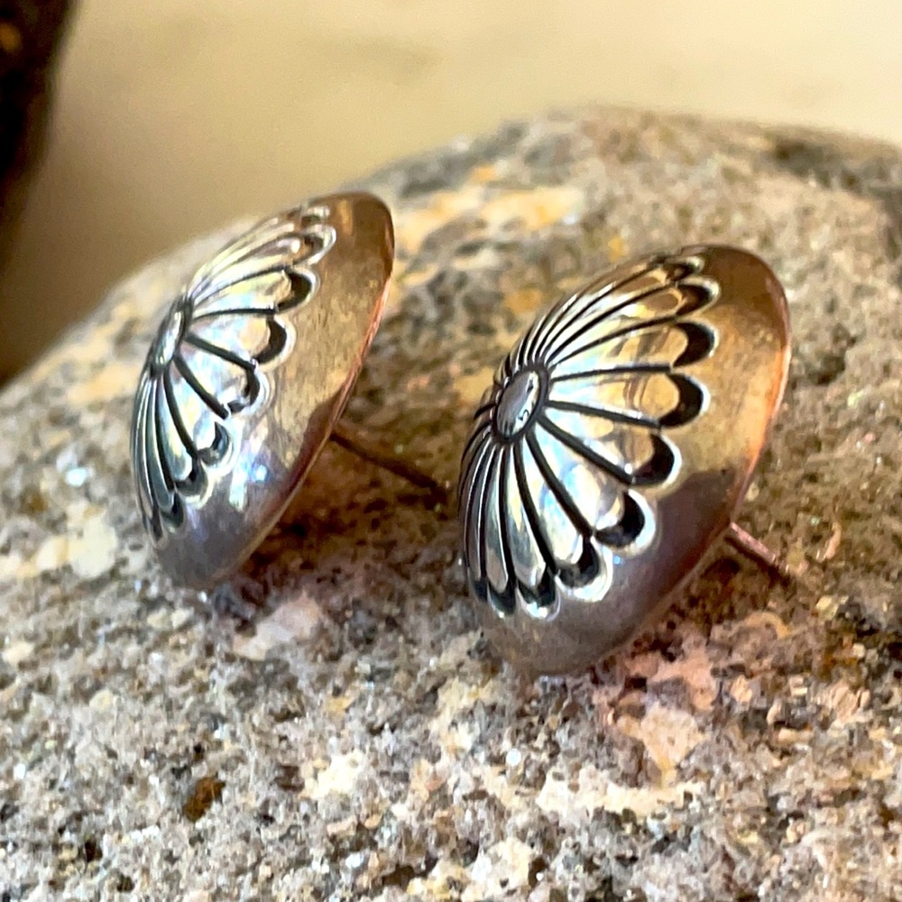 Vintage Native American Sterling Flower Concho Earrings - Picture 9 of 11
